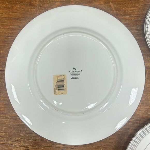 Wedgwood Procession China 5 piece plate setting. KK150 - Picture 4 of 4